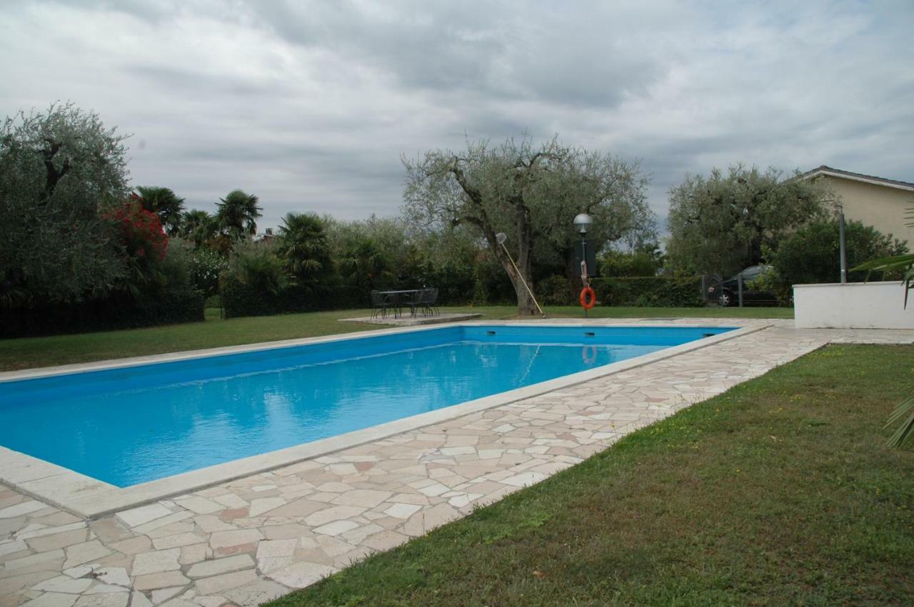 ברדולינו Lovely Villa Elena - Garda Lake מראה חיצוני תמונה